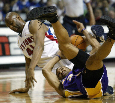 德转列本赛季五大联赛进球人数最多球队：巴黎14人进24球第1（德转盘点本赛季五大联赛进球人数最多球队：巴黎14人合进24球居首）