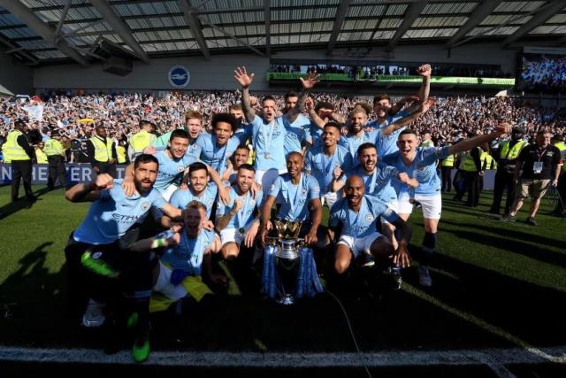 中场核心连续突破防守制造机会（中场大脑连续突击撕开防线造良机）