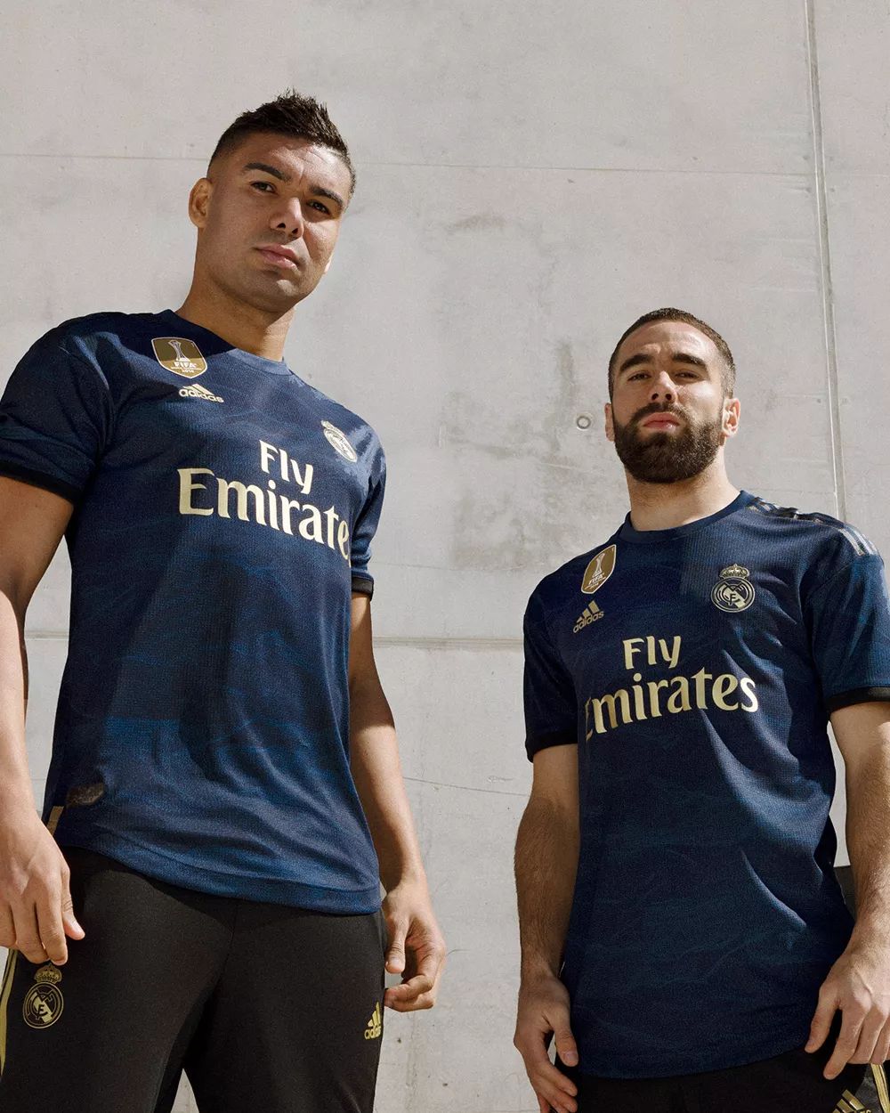 足球意甲争四形势混乱，7队争3名额（意甲前四之争胶着：七队竞逐三席）