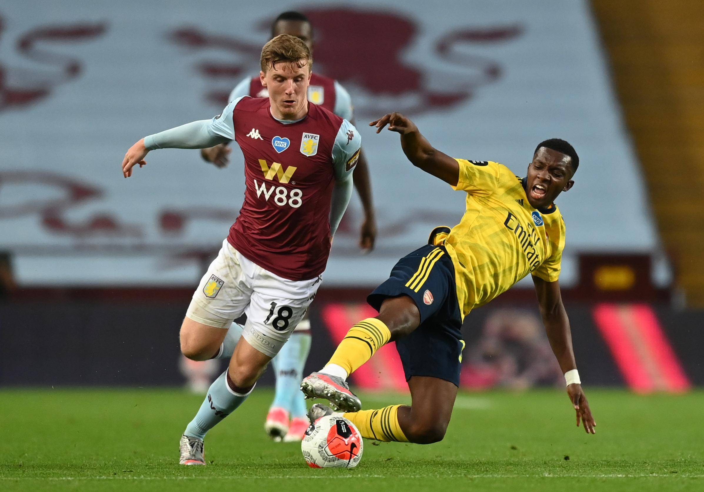 西甲：皇马客场1-1战平比利亚雷亚尔（西甲：皇马客场1-1与比利亚雷亚尔握手言和）