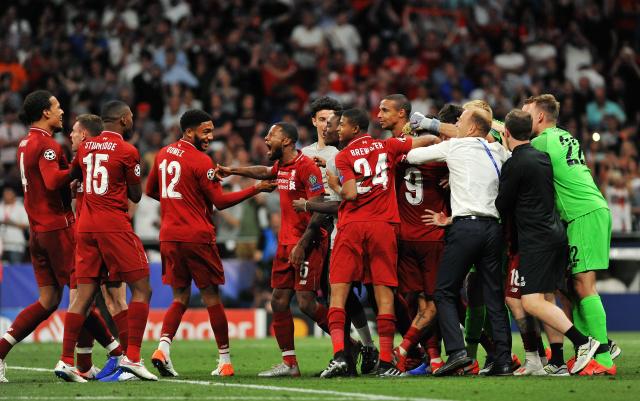 2025环足奖最佳教练10人候选：恩里克、斯洛特在列（2025环足奖最佳教练候选名单出炉：10人入围，恩里克与斯洛特上榜）